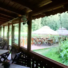 Ojców gdzie zjeść - odkryj najlepsze restauracje z lokalnymi specjałami