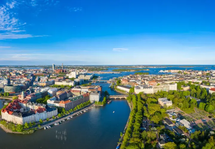 Niezapomniane atrakcje w Helsinkach, które musisz zobaczyć