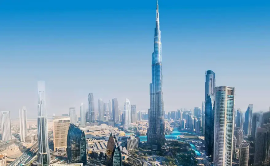 Sky Views Dubai - Czy to lepszy wybór niż Burj Khalifa?