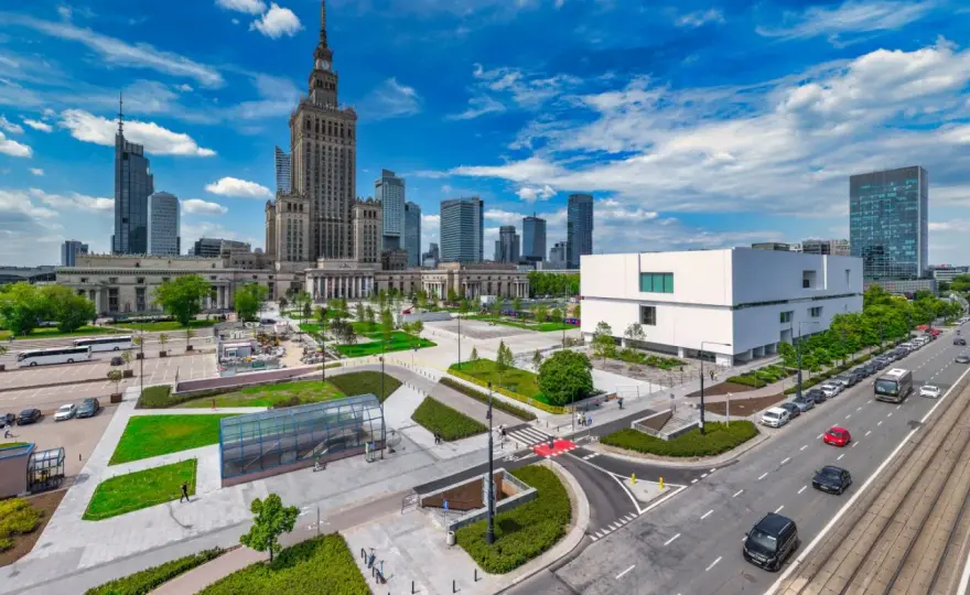 Plac Centralny Warszawa - Jak zwiedzać mądrze i bez pośpiechu?