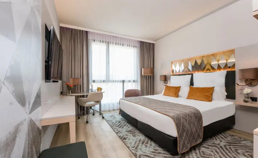 Leonardo Royal Hotel - Czy to Twój idealny wybór?